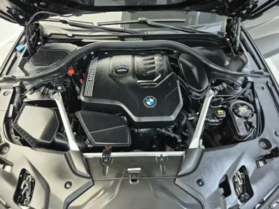 BMW 5-Series 2022, 109969 км, за 22805.41 USD