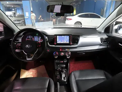Kia Stonic 2018, 91772 км, за 6381.45 USD