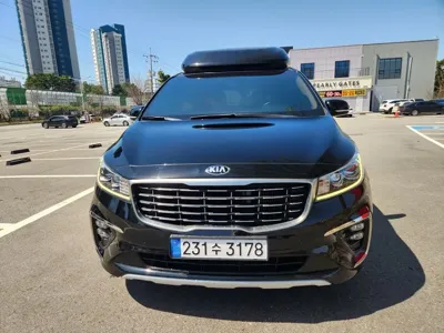 Kia Canival · 2019 год