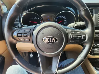 Kia Canival 2019, 168673 км, за 10618.9 USD - фото 11
