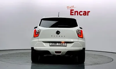 KG_Mobility_Ssangyong TIBOLI 2015, 169626 км, за 4269.57 USD