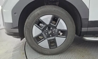 Hyundai Santafe 2024, 21182 км, за 28472.98 USD
