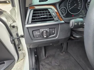 BMW 3-Series 2012, 164000 км, за 4266.77 USD - фото 8