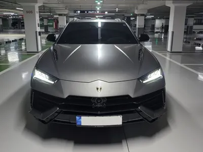 Lamborghini Urus 2023, 10100 км, за 228434.83 USD