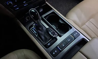 Hyundai Genesis 2015, 133285 км, за 6564.26 USD - фото 9