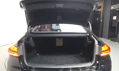 Hyundai Genesis 2015, 133285 км, за 6564.26 USD - фото 20