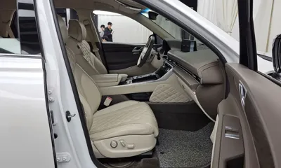 Genesis GV80 2022, 72614 км, за 30987.77 USD - фото 11