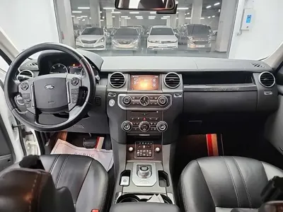 Land Rover Discovery 2016, 120782 км, за 14945.06 USD - фото 7