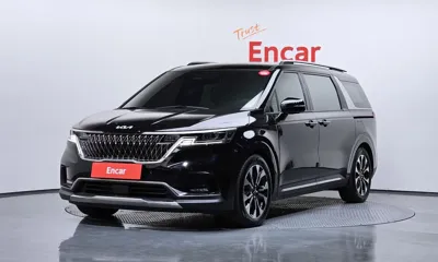Kia Canival · 2023 год