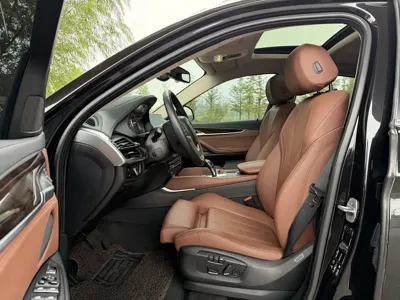 BMW X6 2016, 95000 км, за 20570.53 USD