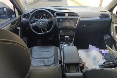 Volkswagen Tiguan L 2018, 49300 км, за 12339 USD - фото 18