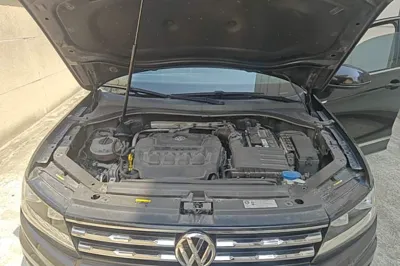 Volkswagen Tiguan L 2018, 49300 км, за 12339 USD - фото 21