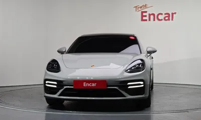 Porsche Panamera 2023, 46208 км, за 77417.15 USD