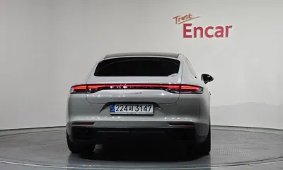 Porsche Panamera 2023, 46208 км, за 77417.15 USD