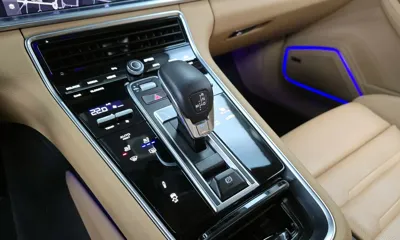Porsche Panamera 2023, 46208 км, за 77417.15 USD - фото 9