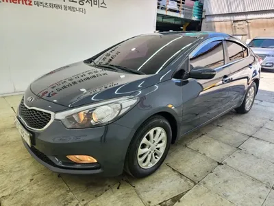 Kia K3 2015, 111880 км, за 3705.39 USD