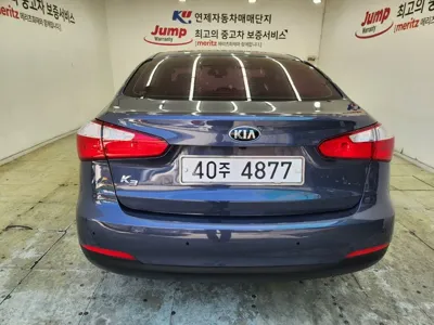 Kia K3 2015, 111880 км, за 3705.39 USD