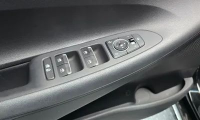 Hyundai Grandeur 2021, 66435 км, за 14918.57 USD - фото 29