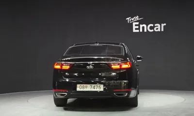 Kia K7 2017, 119261 км, за 5993.49 USD
