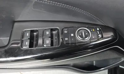 Kia K7 2017, 119261 км, за 5993.49 USD - фото 18
