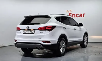 Hyundai Santafe 2018, 87631 км, за 9846.29 USD