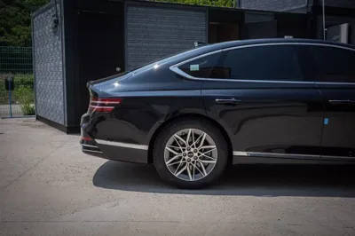 Genesis G80 2026, 1327 км, за 23076.45 USD