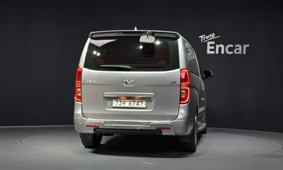 Hyundai Starex 2011, 143300 км, за 4297.71 USD