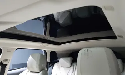 Land Rover Range Rover Evoque 2017, 132494 км, за 7003.63 USD - фото 17