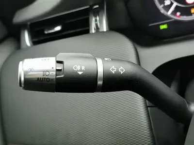 Land Rover Discovery Sport 2021, 82500 км, за 14684.82 USD - фото 21