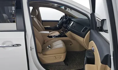 Kia Canival 2018, 78633 км, за 10568.47 USD - фото 11