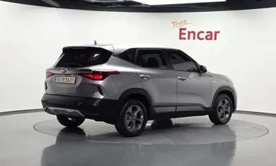 Kia Seltos 2022, 101056 км, за 8710.65 USD