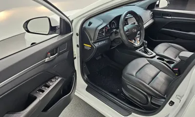Hyundai Avante 2019, 31974 км, за 7271.29 USD - фото 11