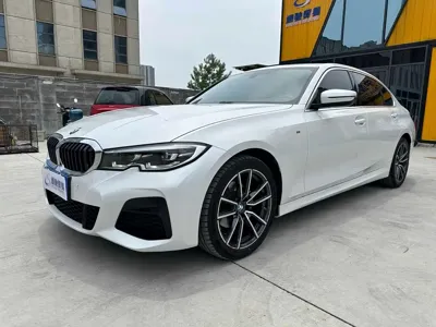 BMW 3 Series · 2022 год