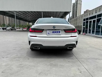 BMW 3 Series 2022, 41000 км, за 27568.13 USD