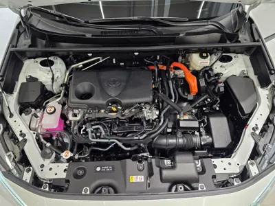 Toyota RAV4 2025, 4429 км, за 31180.26 USD - фото 6