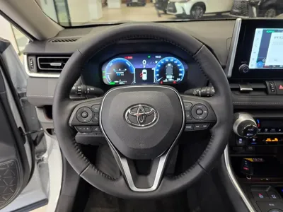 Toyota RAV4 2025, 4429 км, за 31180.26 USD - фото 13