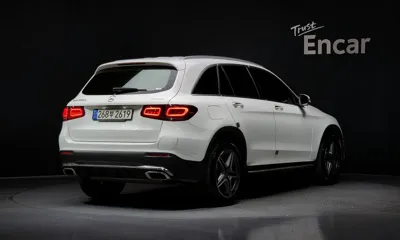 Mercedes-Benz GLC-Class 2022, 83332 км, за 26490.04 USD