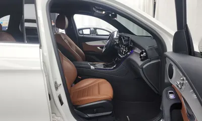 Mercedes-Benz GLC-Class 2022, 83332 км, за 26490.04 USD - фото 11