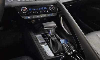 Hyundai Avante 2021, 49674 км, за 12800.32 USD - фото 9