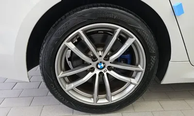 BMW 5-Series 2017, 127564 км, за 13615.64 USD