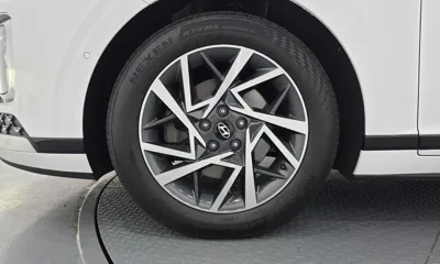 Hyundai Grandeur 2023, 50743 км, за 18970.72 USD