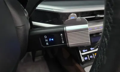 Hyundai Grandeur 2023, 50743 км, за 18827.37 USD - фото 9