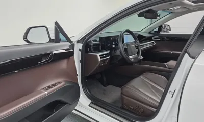 Hyundai Grandeur 2023, 50743 км, за 18827.37 USD - фото 10