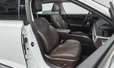 Hyundai Grandeur 2023, 50743 км, за 18827.37 USD - фото 12