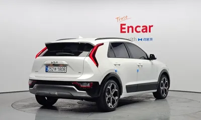 Kia Niro 2022, 62131 км, за 13609.42 USD