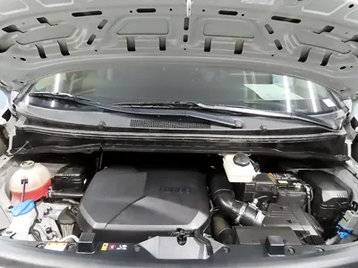 Hyundai Staria 2022, 99232 км, за 13062.89 USD