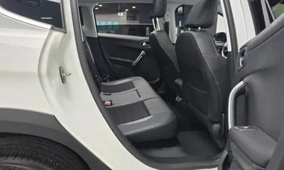 Peugeot 2008 2018, 56076 км, за 5645.27 USD - фото 12