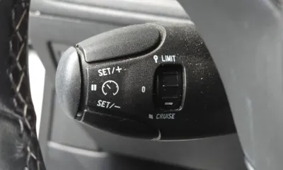 Peugeot 2008 2018, 56076 км, за 5645.27 USD - фото 17