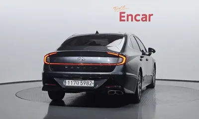 Hyundai Sonata 2020, 94632 км, за 10358.31 USD