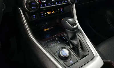 Toyota RAV4 2022, 66784 км, за 25981.63 USD - фото 9